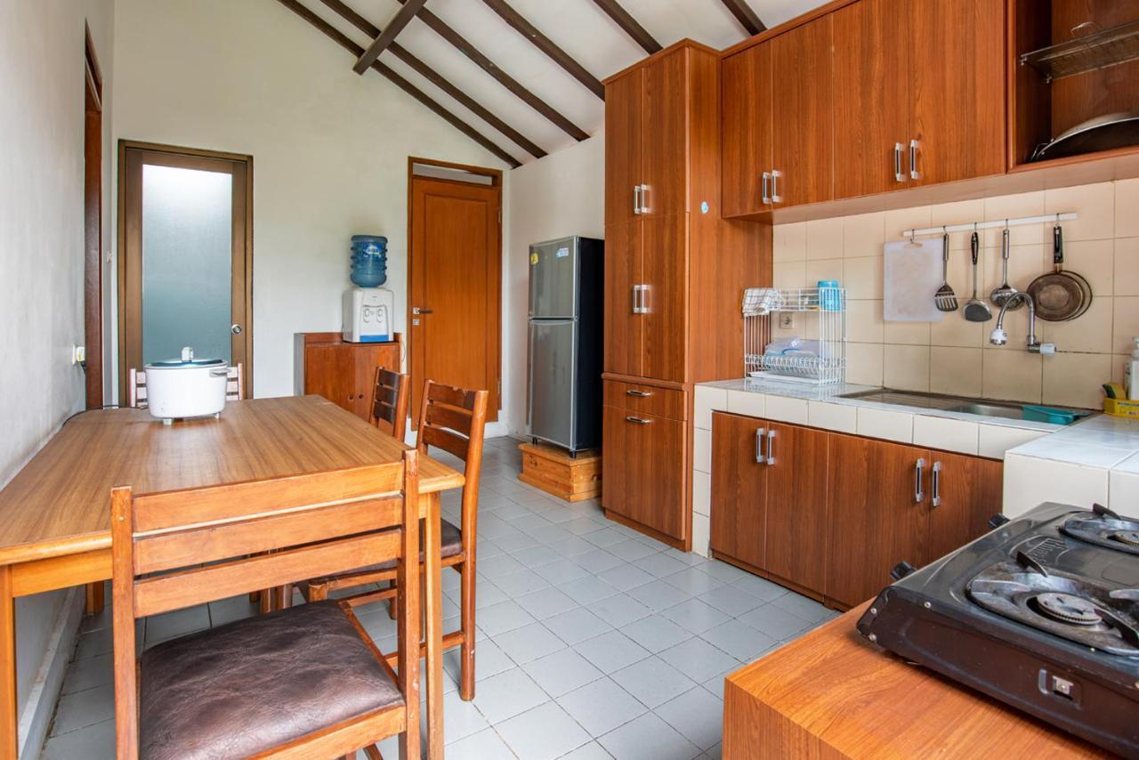 Prananto's Villa Lembang Esterno foto